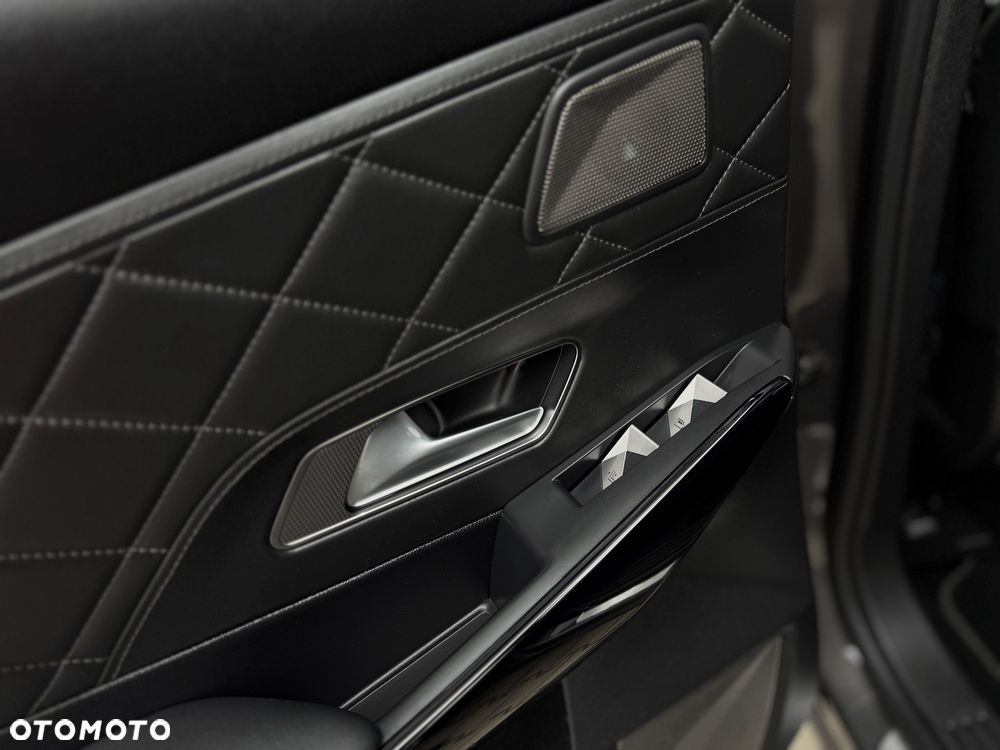 DS Automobiles DS 7 Crossback 2.0 BlueHDi Louvre - 29