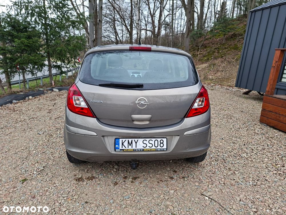 Opel Corsa - 4
