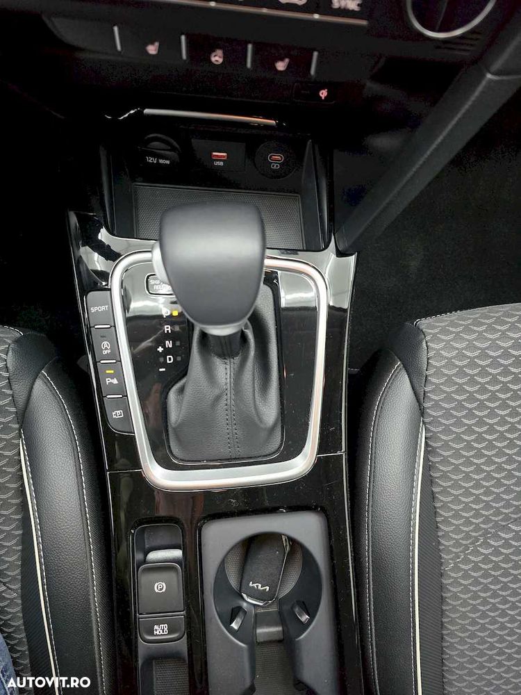 Kia XCeed 1.5 T-GDI OPF DCT7 SPIRIT - 37
