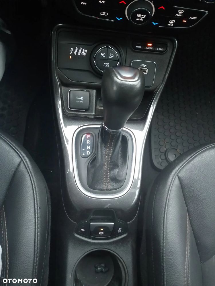 Jeep Compass - 17