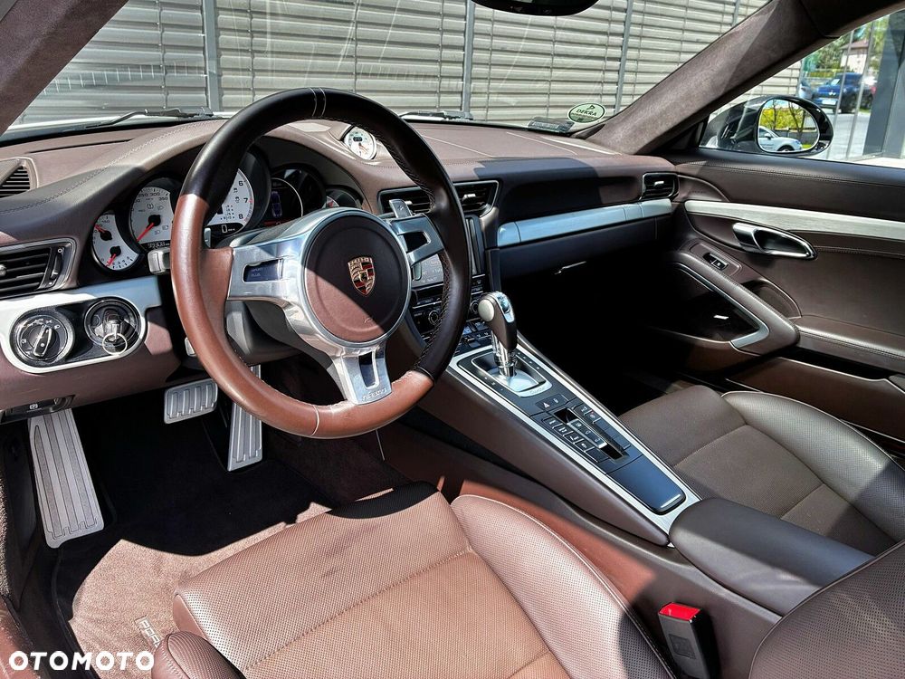 Porsche 911 - 14