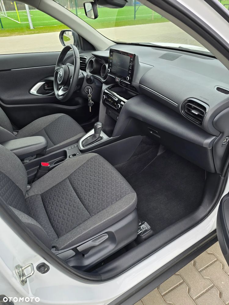 Toyota Yaris Cross Hybrid 1.5 Comfort - 15