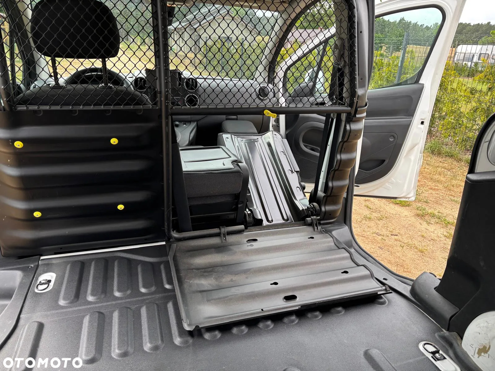 Peugeot Partner - 9