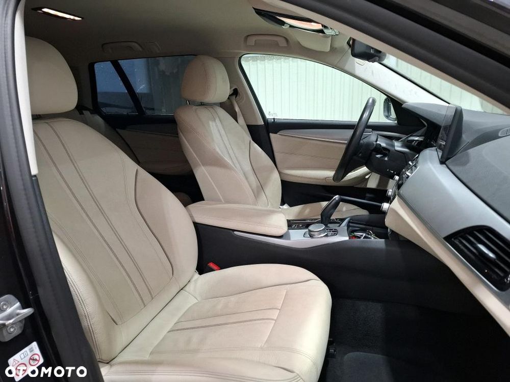 BMW Seria 5 520d mHEV Luxury Line - 22
