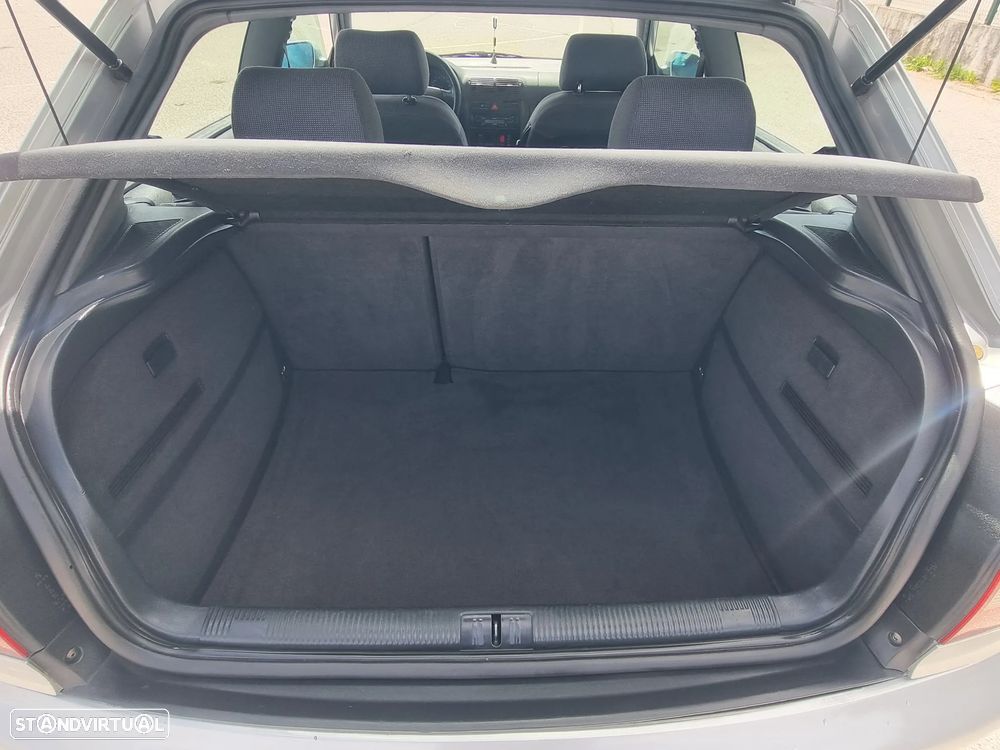 Audi A3 1.9 TDI Attraction - 7