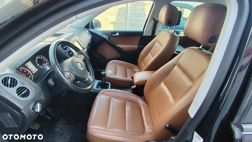 Volkswagen Tiguan 2.0 TDI SCR URBAN SPORT - 12