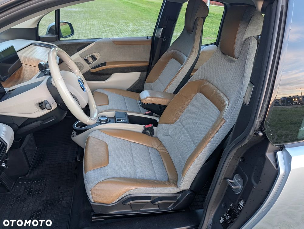 BMW i3 (Range Extender) - 14