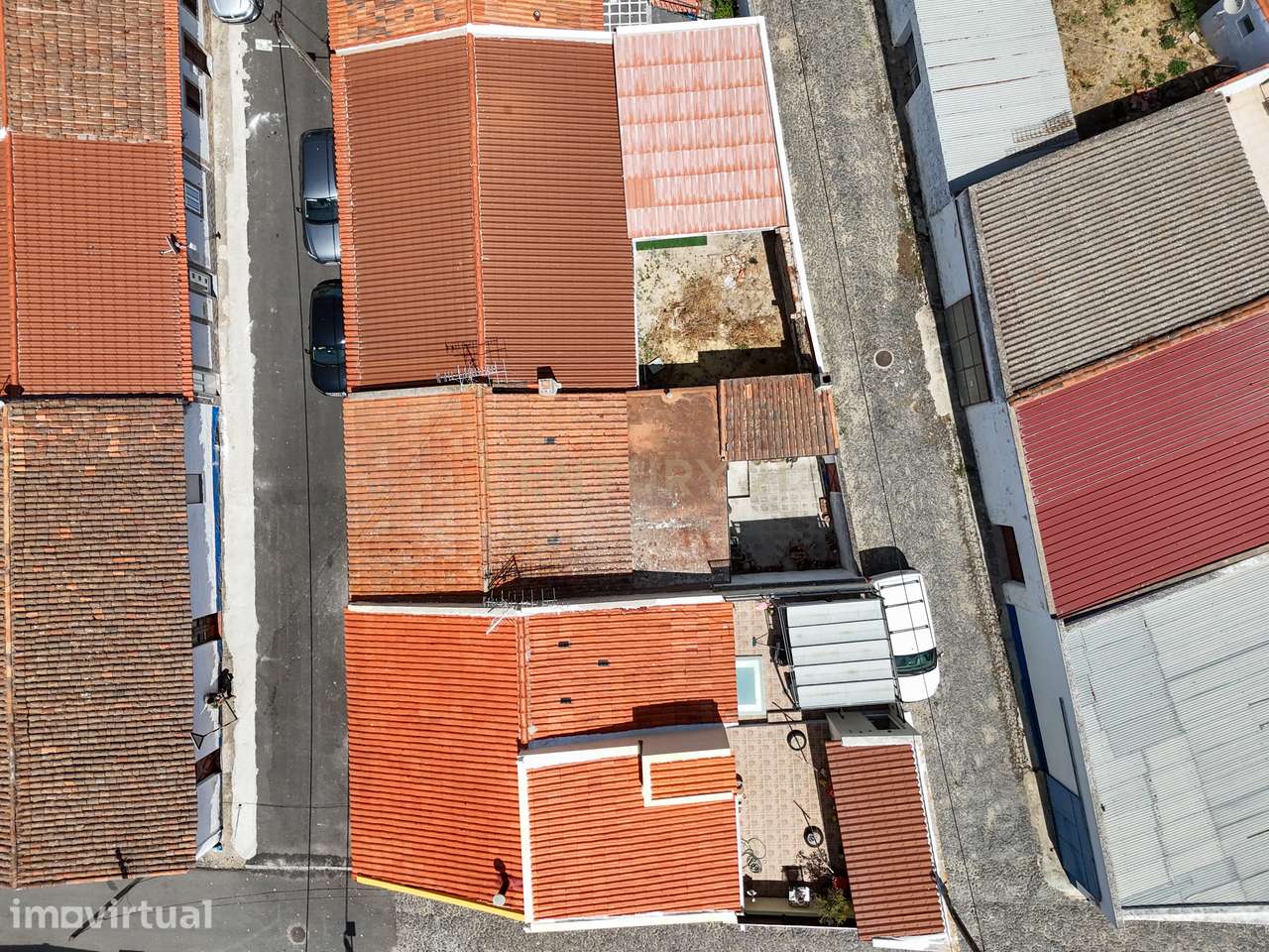 Moradia T3 com Logradouro em Beja para Investimento - Grande imagem: 4/23