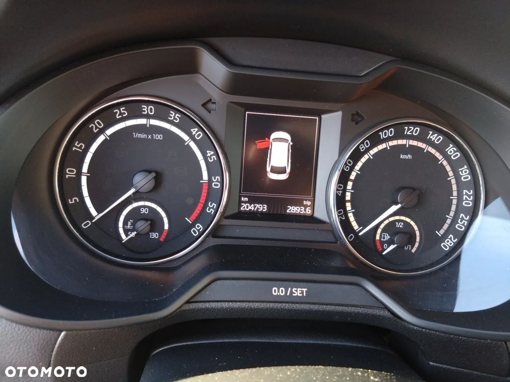 Skoda Octavia 2.0 TDI 4x4 RS DSG - 18