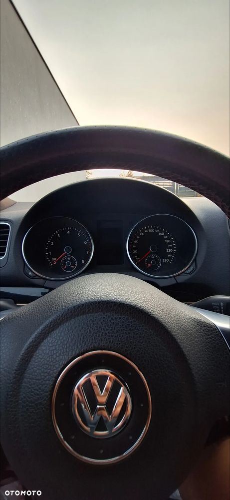 Volkswagen Golf ver-2-0-tsi-gti - 16