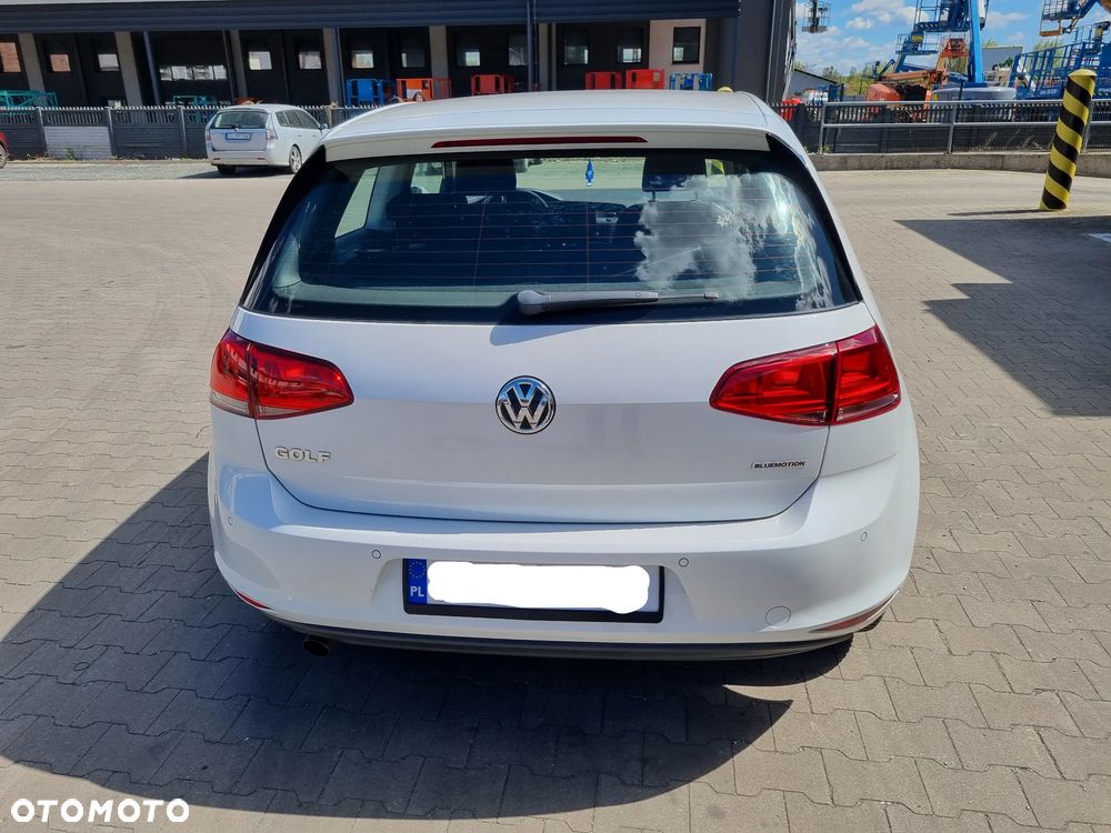 Volkswagen Golf 1.6 TDI BlueMotion Comfortline - 5