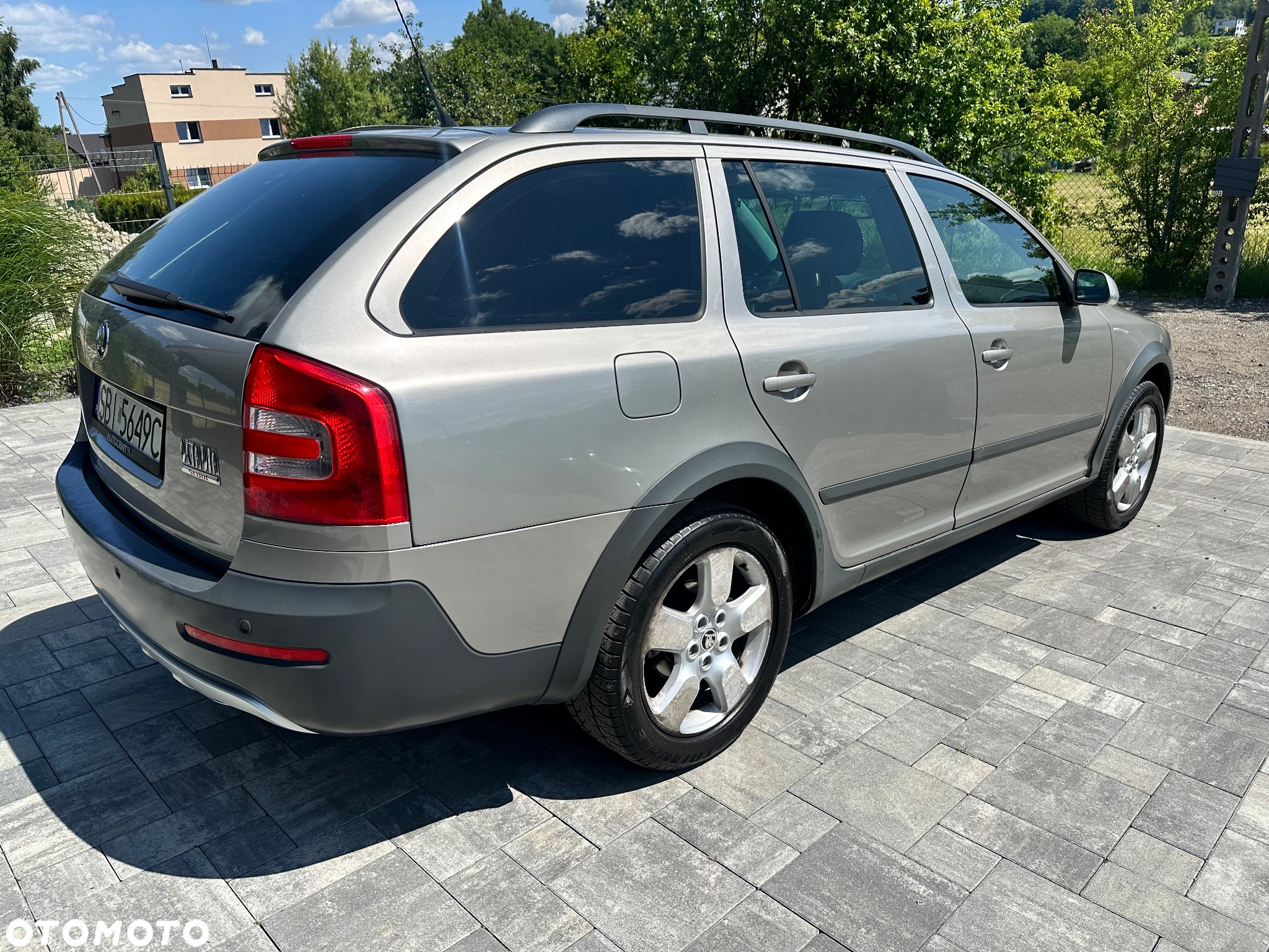 Skoda Octavia Scout 2.0 TDI DPF - 13