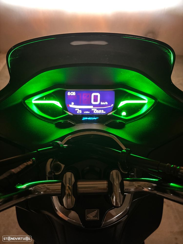Honda PCX125 Black edition - 9