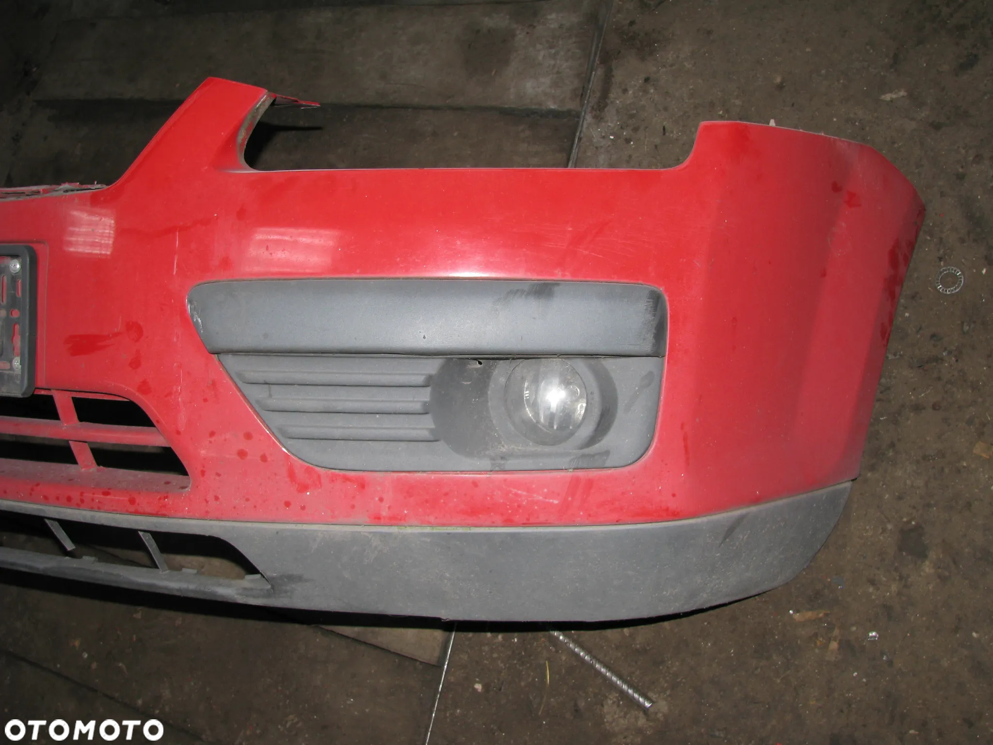 Zderzak przód FOCUS MK2 II CZERWONY C0 - 2