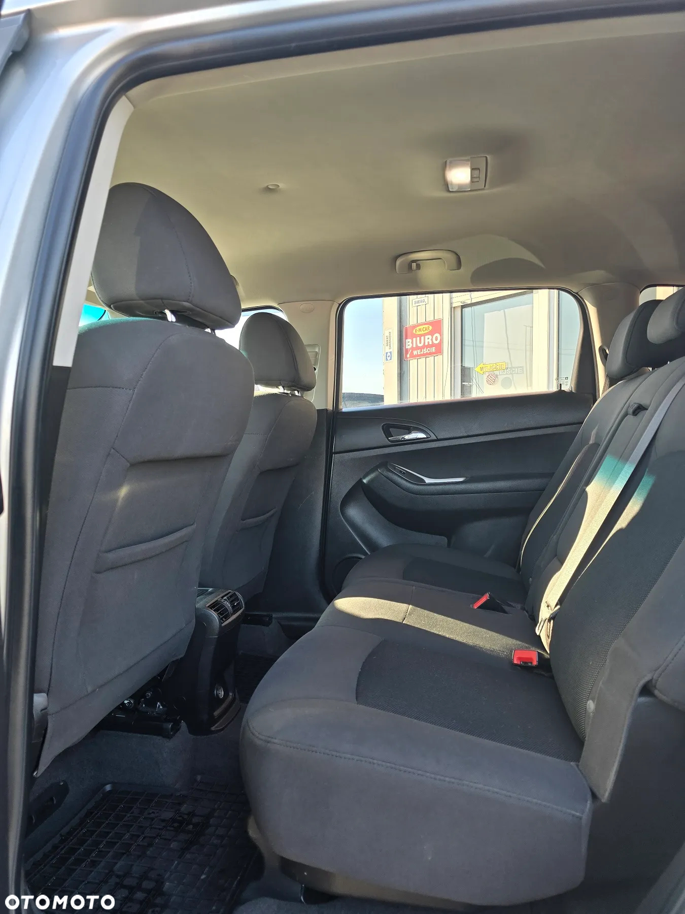 Chevrolet Orlando - 10