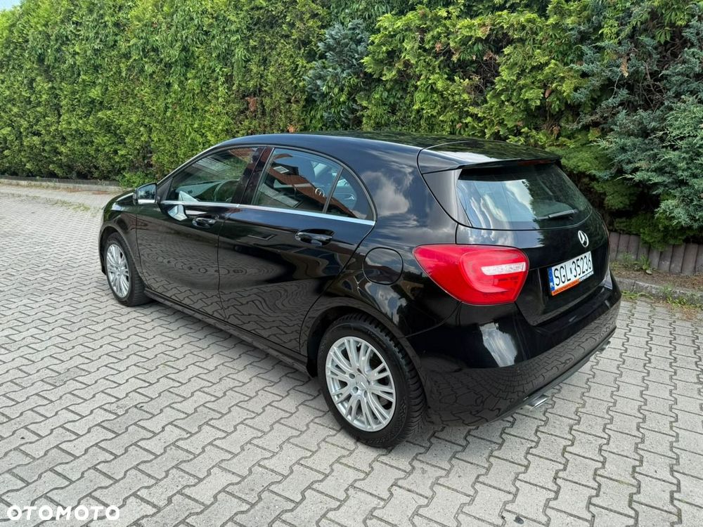 Mercedes-Benz A-Class 2015 photo 2