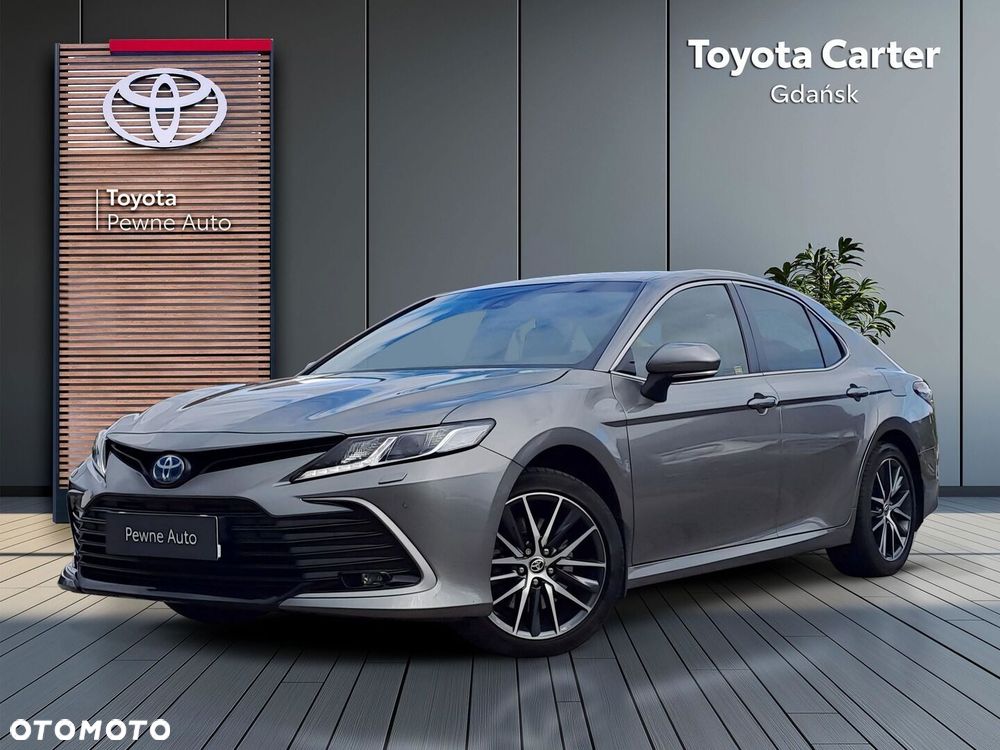 Toyota Camry 2.5 Hybrid Prestige CVT - 2