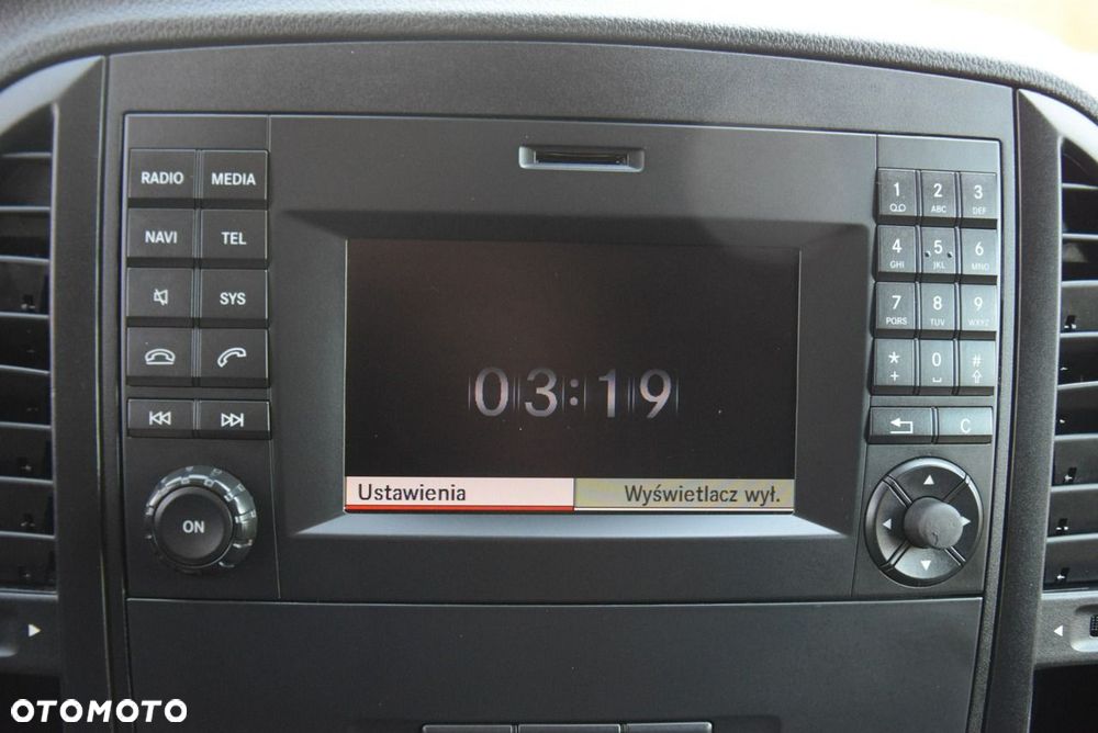 Mercedes-Benz Vito - 31
