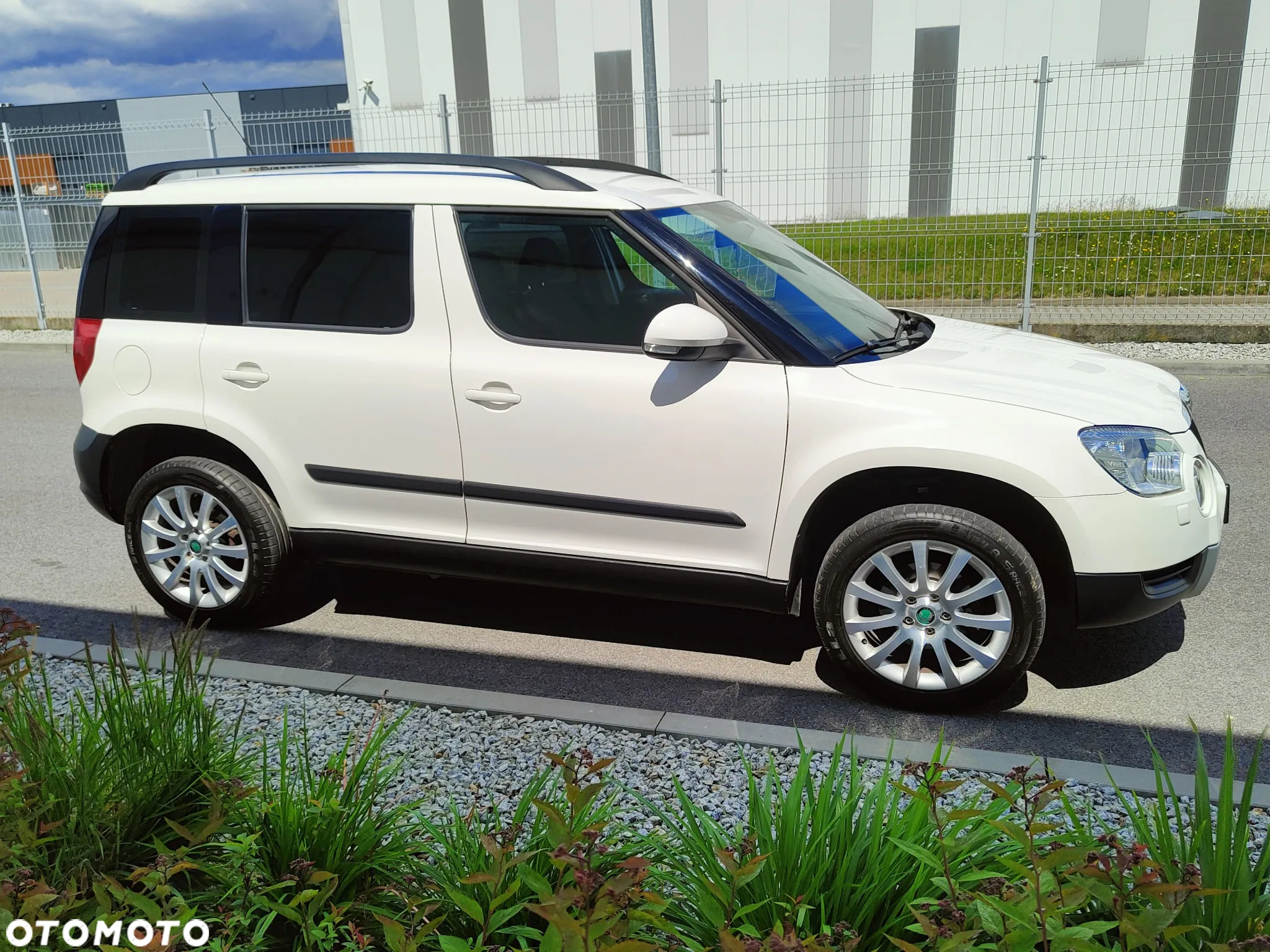 Skoda Yeti 2.0 TDI Ambition PLUS EDITION - 3