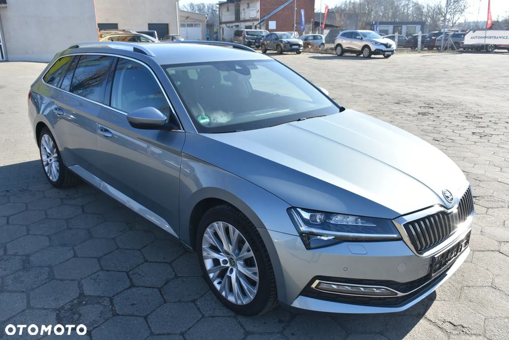 Skoda Superb 2.0 TDI DSG Style - 8