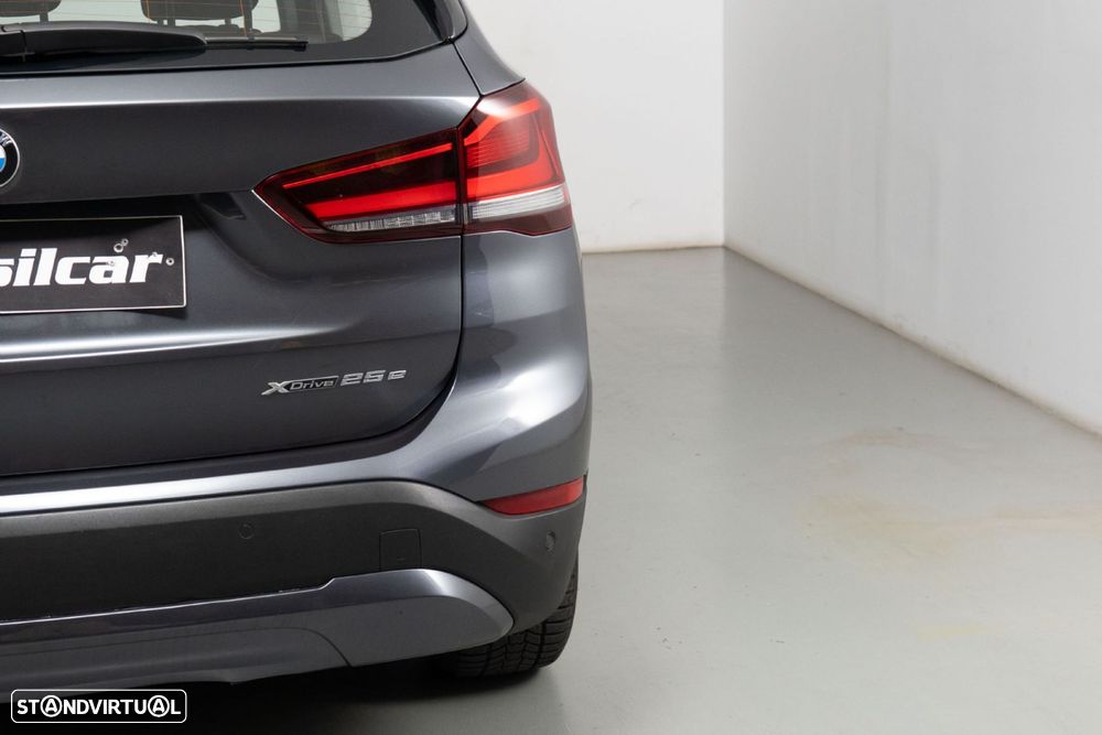 BMW X1 25 e xDrive - 18