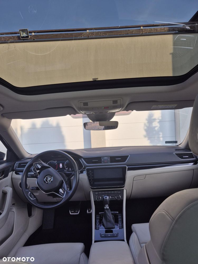 Skoda Superb 2.0 TSI 4x4 L&K DSG - 12