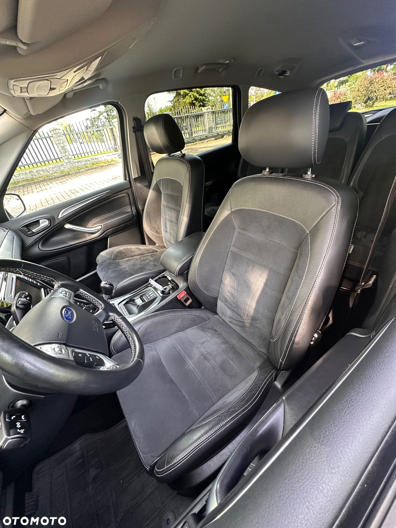 Ford S-Max 2.0 TDCi DPF Titanium - 6