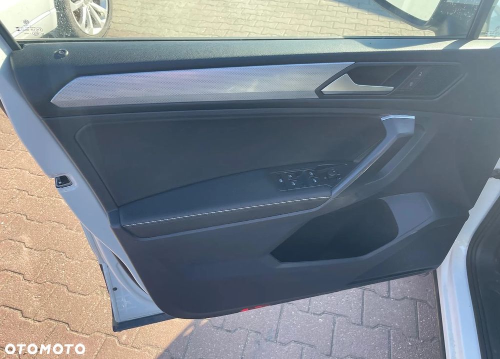 Volkswagen Tiguan Allspace - 12
