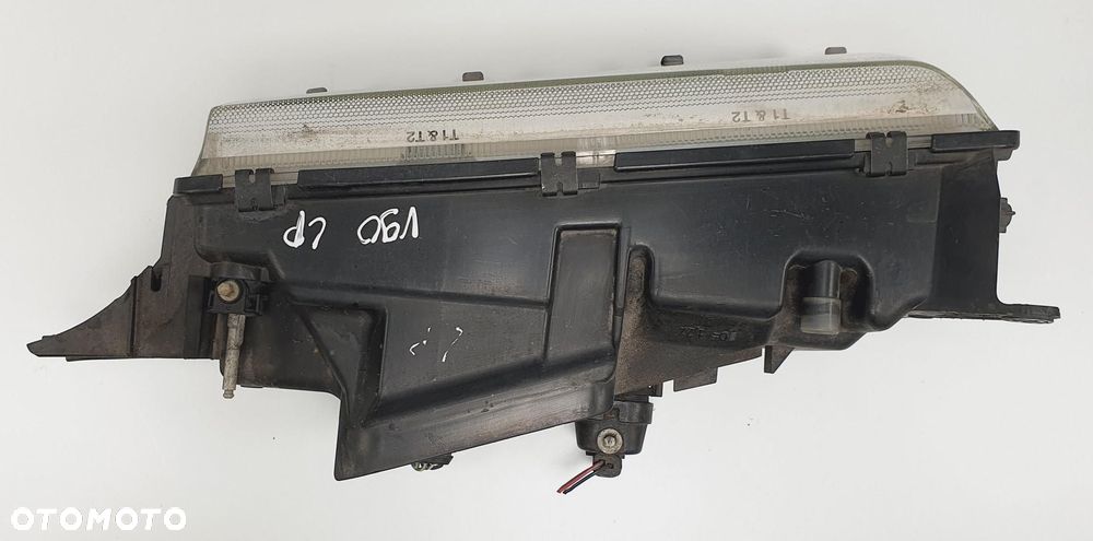 LAMPA LEWA PRZEDNIA PRZÓD VOLVO V90 I EUROPA - 3