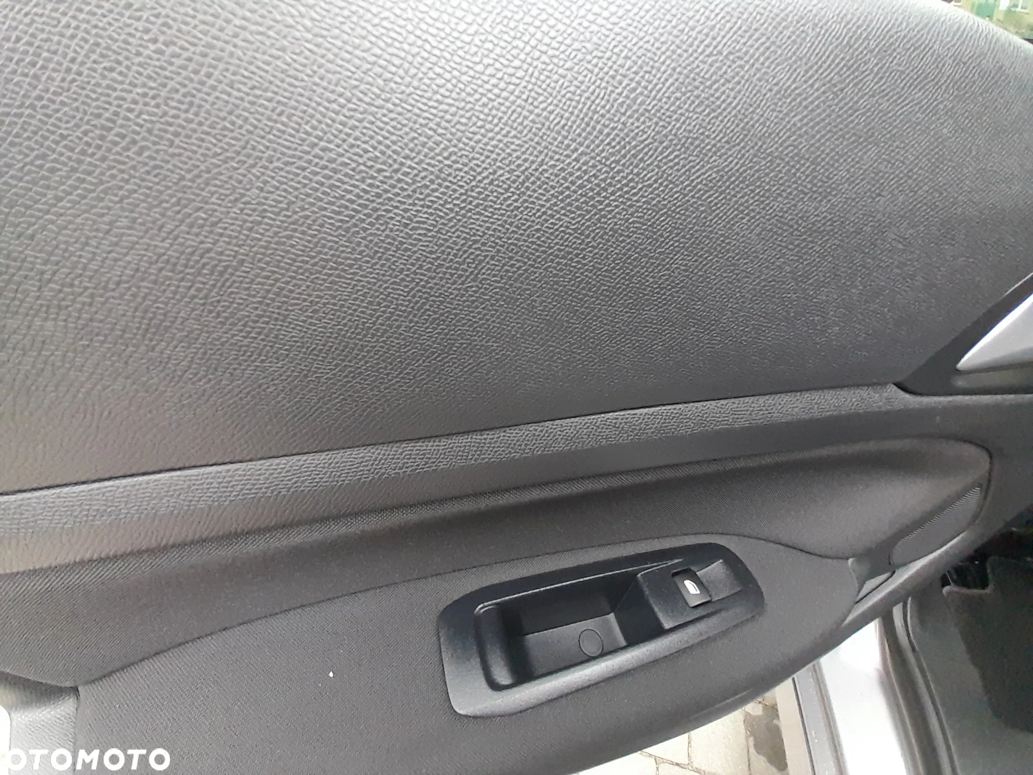 Peugeot 308 1.6 BlueHDi Style S&S - 33