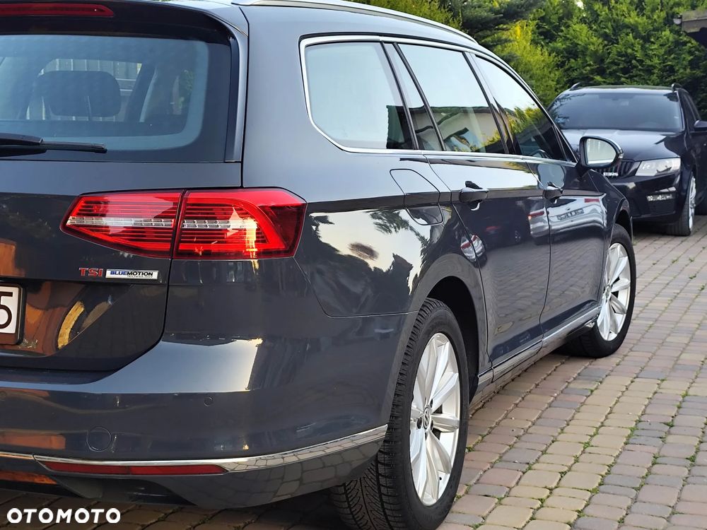 Volkswagen Passat Variant 1.8 TSI (BlueMotion Technology) DSG Highline - 20