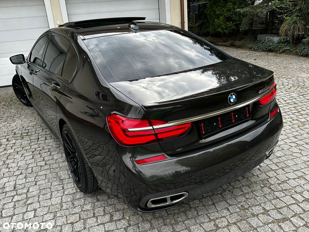 BMW Seria 7 750Li xDrive - 6