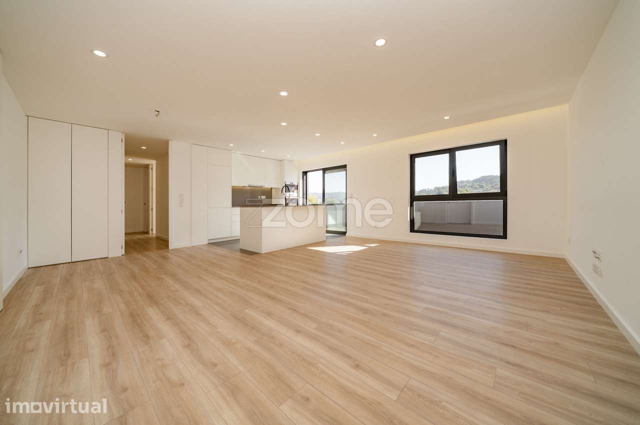 Apartamento T3 NOVO no Centro da Póvoa de Lanhoso! - Grande imagem: 3/30