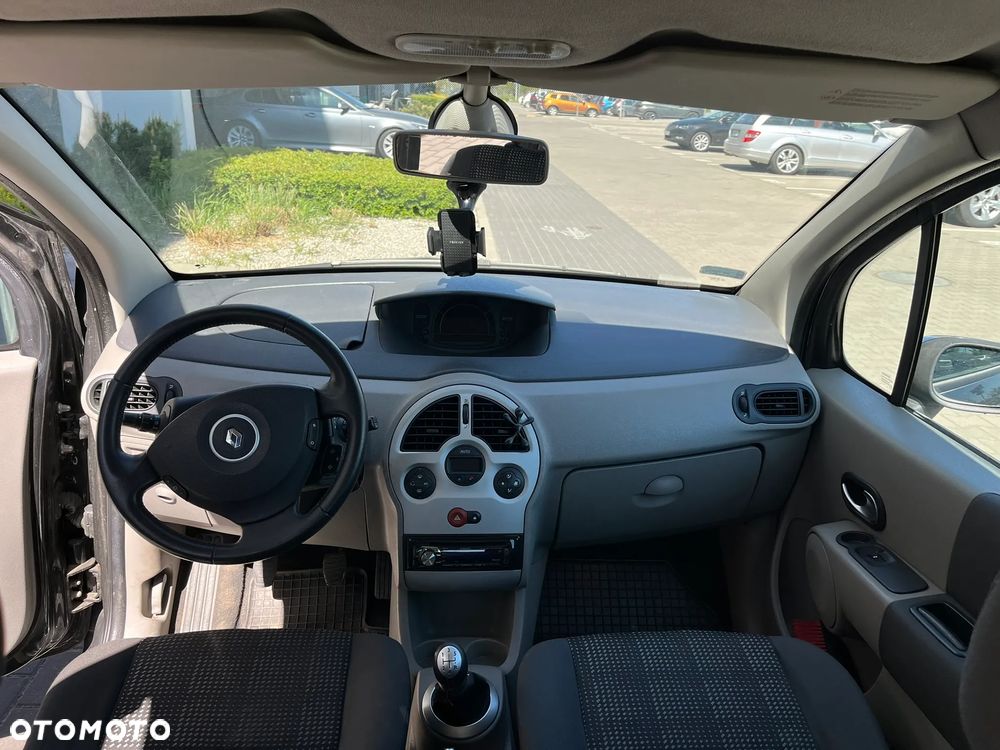 Renault Modus 1.6 16V Dynamique - 8