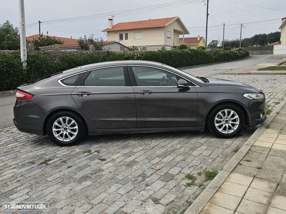 Ford Mondeo - 7