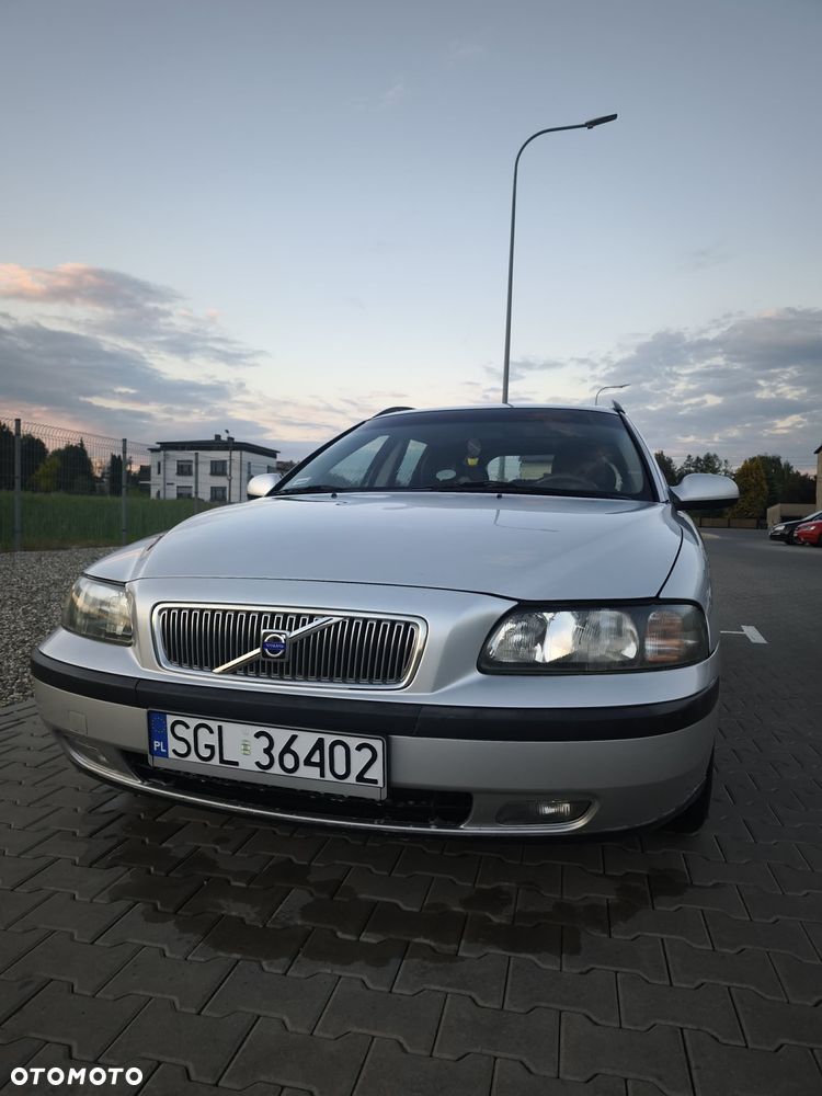 Volvo V70 2.4 - 23