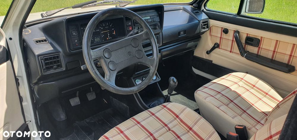 Volkswagen Golf Cabrio - 8