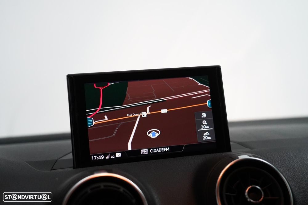 Audi Q2 30 TDI S tronic - 10