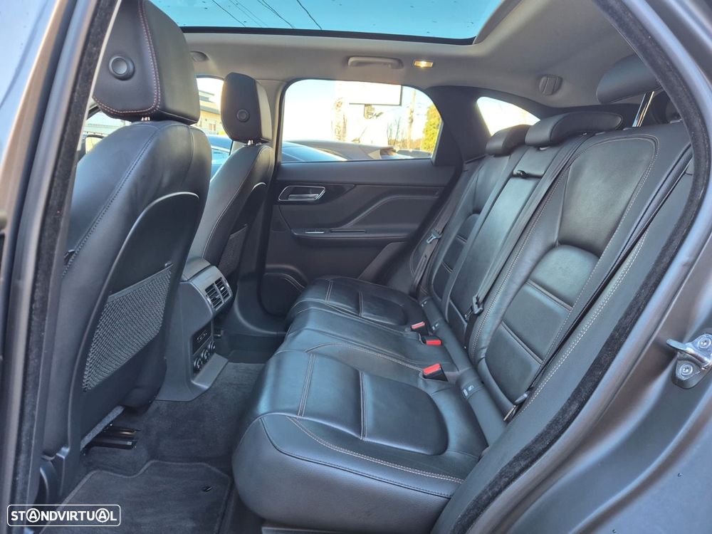 Jaguar F-Pace 2.0 i4D Prestige Aut. - 13