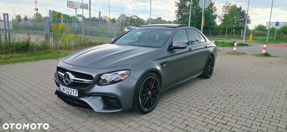Mercedes-Benz Klasa E - 22