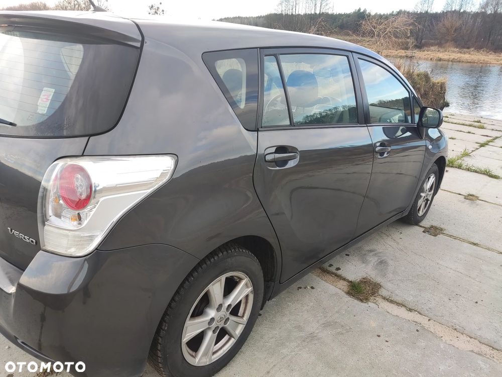 Toyota Verso 2.0 D-4D 7-Sitzer Life - 11