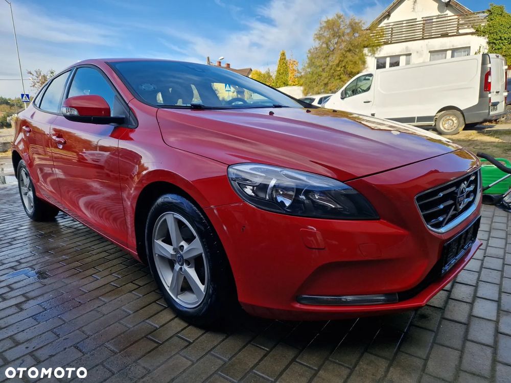 Volvo V40 D2 - 39