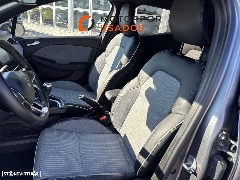 Renault Clio 1.0 TCe Techno Bi-Fuel - 14