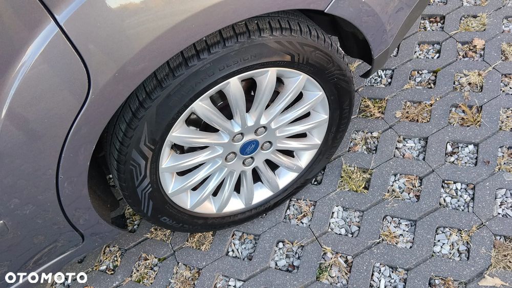 Ford S-Max - 18