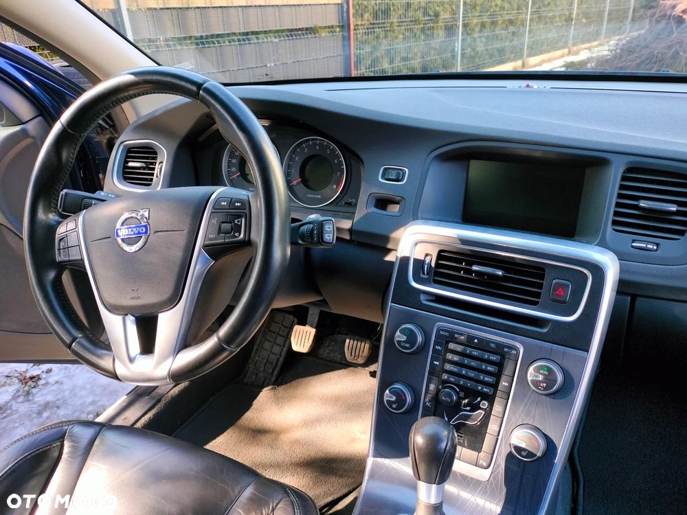 Volvo V60 T3 Ocean Race - 17