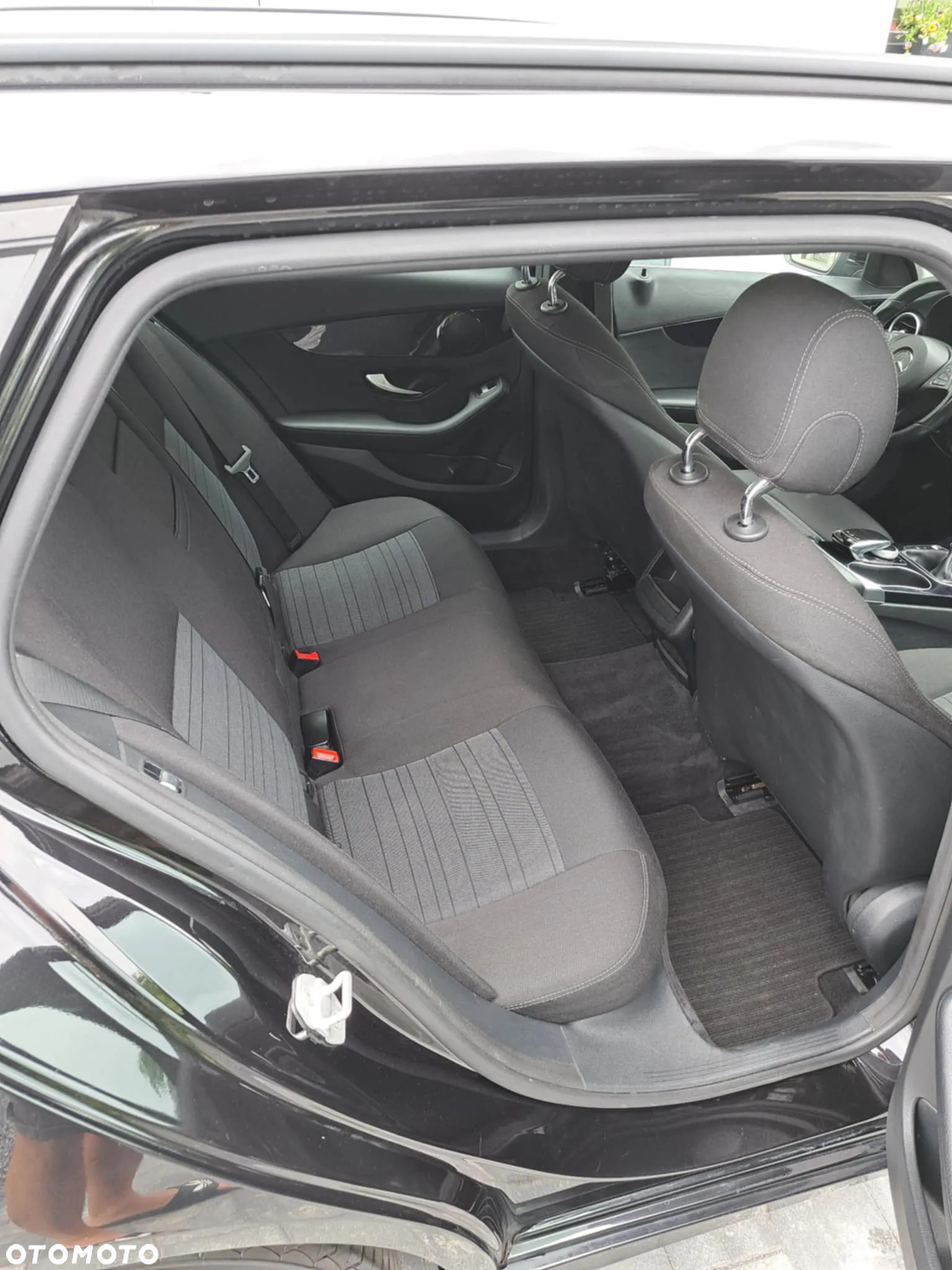 Mercedes-Benz Klasa C 180 (BlueTEC) d T - 11