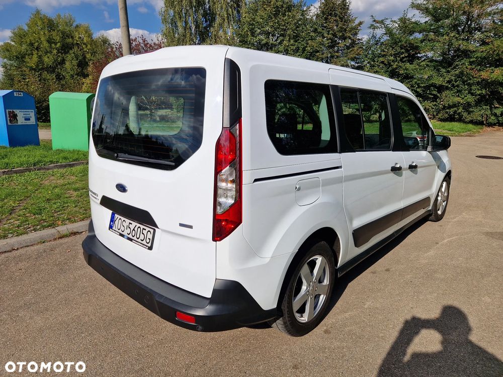 Ford Tourneo Connect 1.5 TDCi Titanium - 4