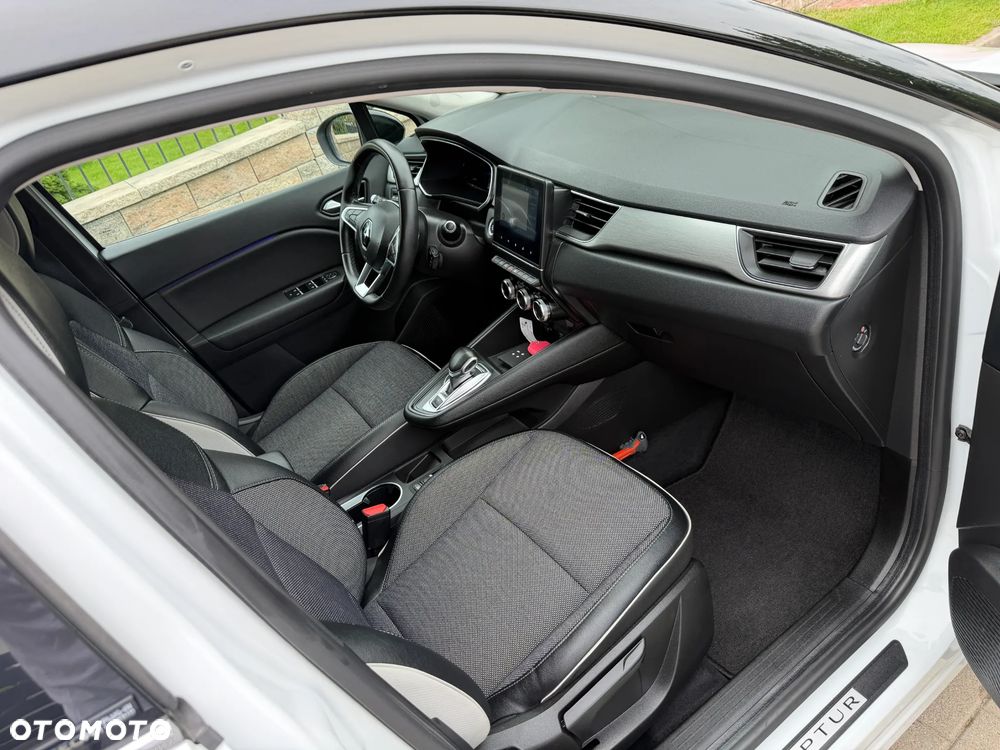 Renault Captur E-TECH 160 INTENS - 10
