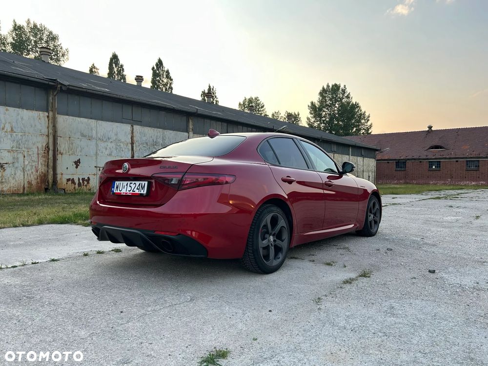 Alfa Romeo Giulia 2.0 Turbo Veloce Q4 - 5