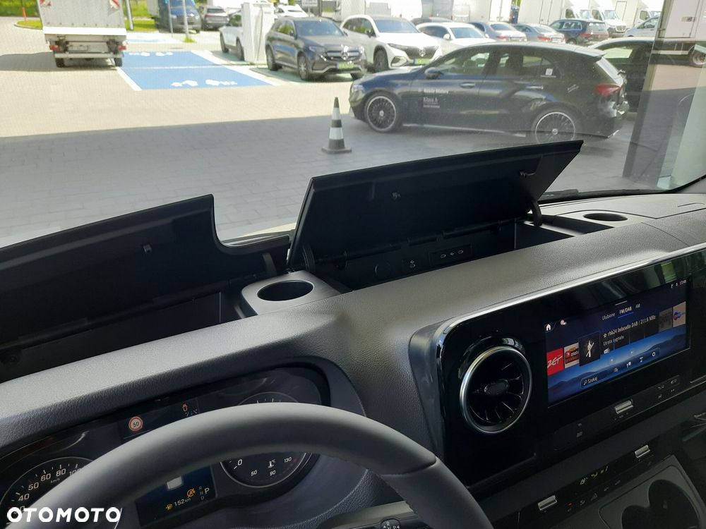 Mercedes-Benz Sprinter 317 CDI OM654 - 20